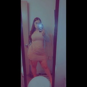 Meet your Posher, Kamile